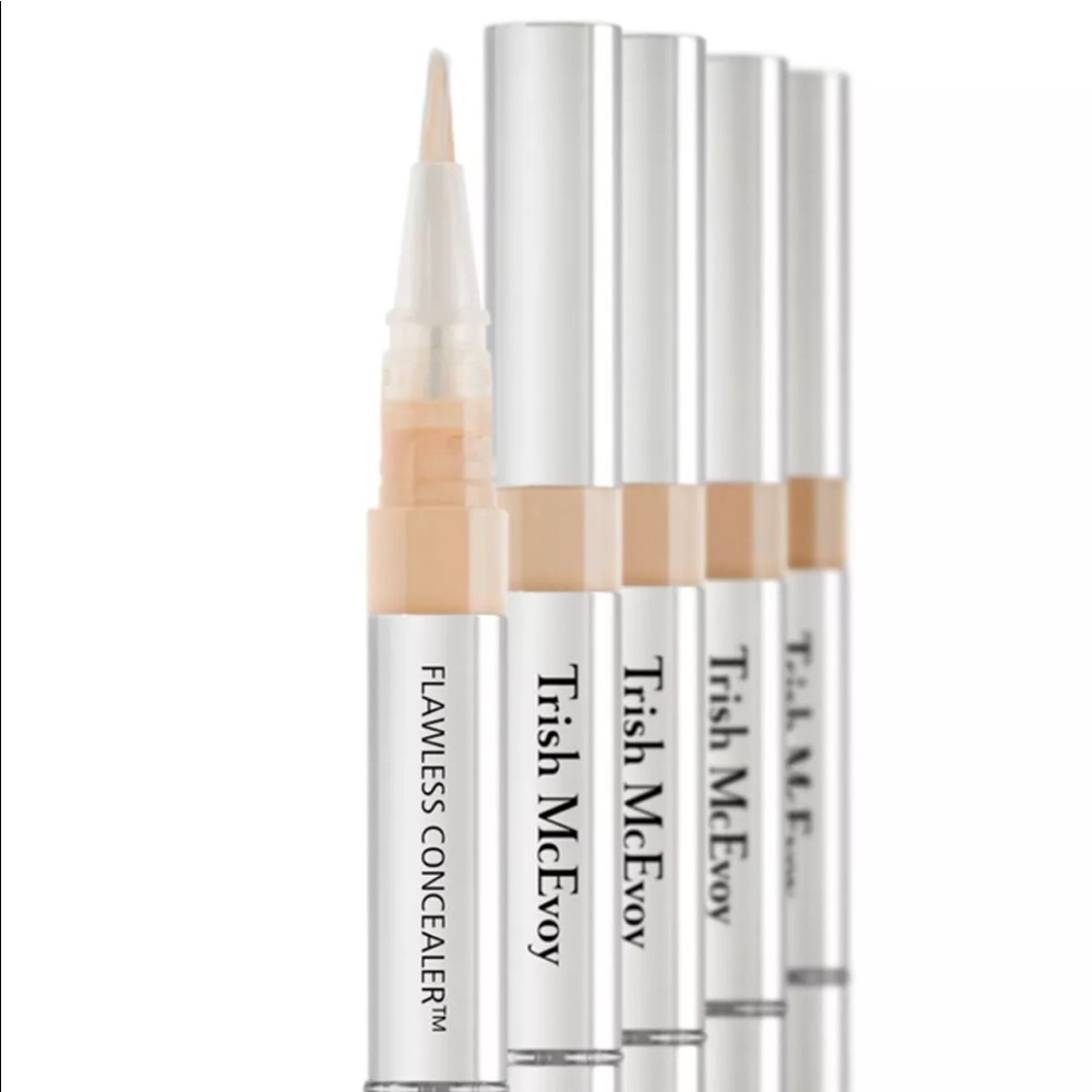 Flawless Concelear by Trish McEvoy